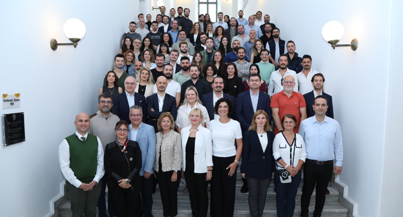 itu-graduates-to-work-on-facade-systems-regarding-global-and-local-risks